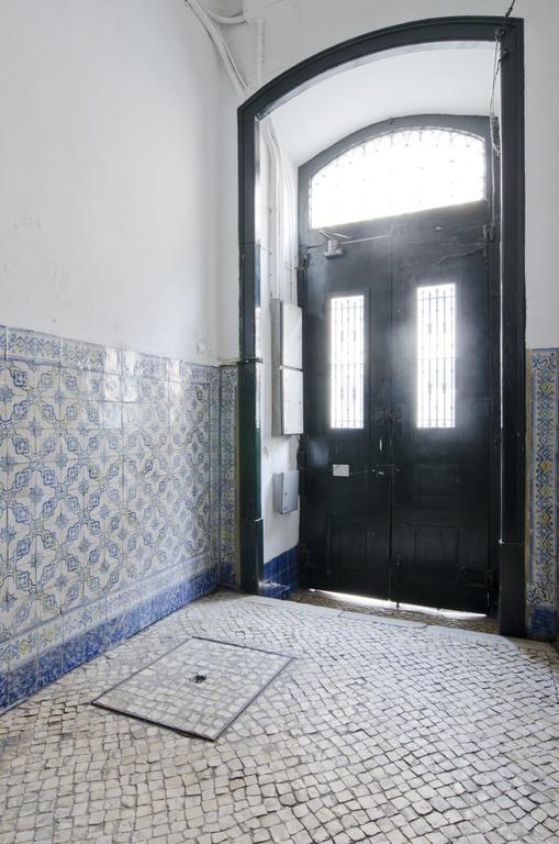 Old Town Lx Suites Лиссабон Экстерьер фото