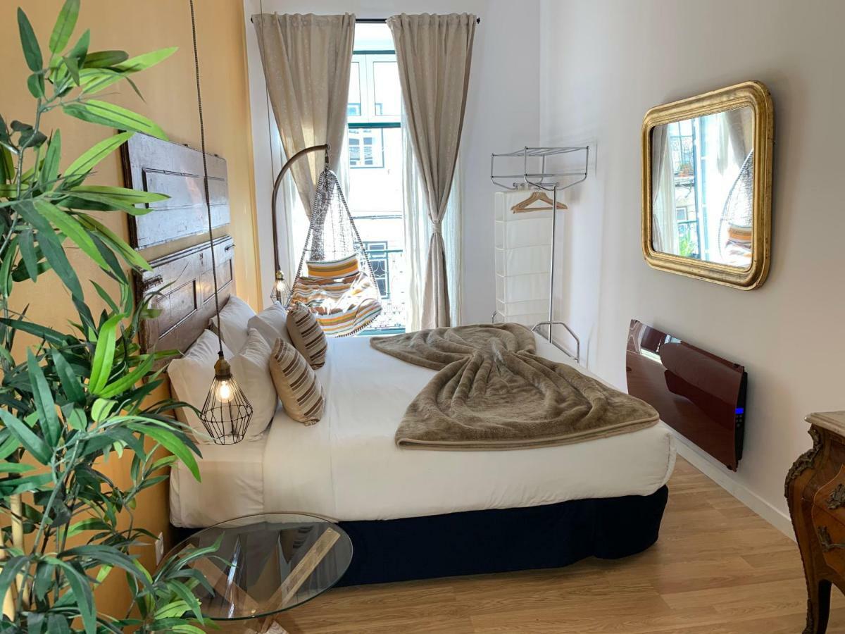 Old Town Lx Suites Лиссабон Экстерьер фото